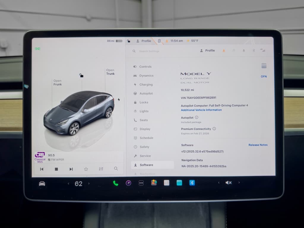 2023 Tesla Model Y view 10