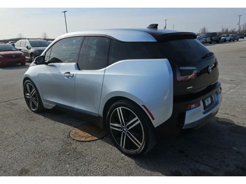 2017 BMW i3 view 2