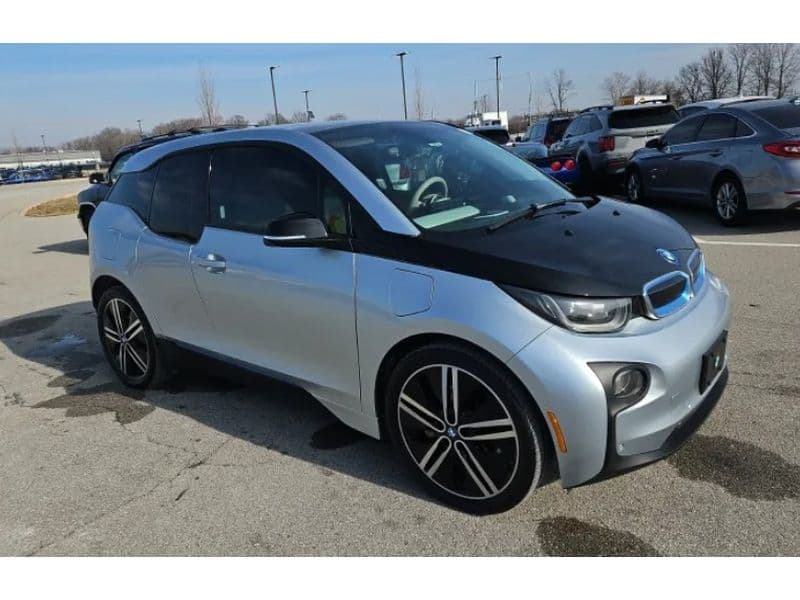 2017 BMW i3 view 4