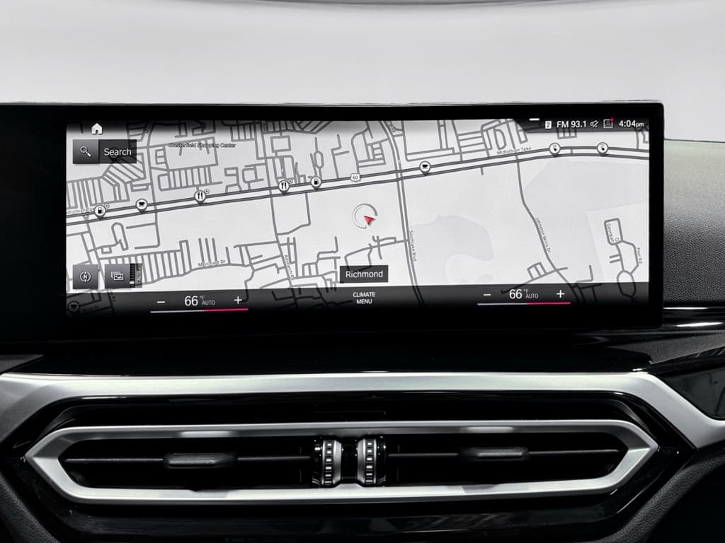 2023 BMW 3 series view 13